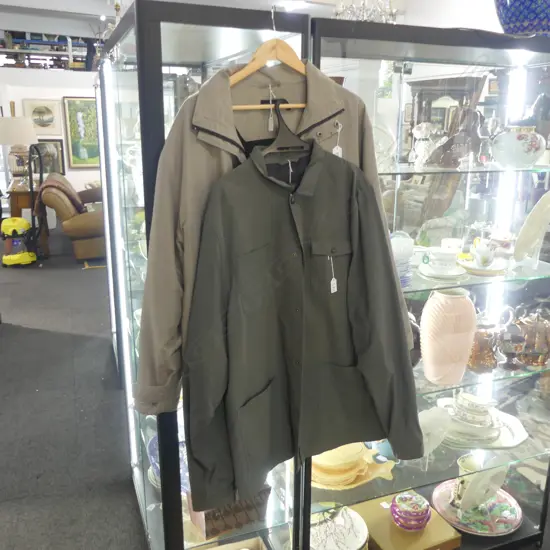 2 VINTAGE WINDBREAKERS 'CHISEL' & 'COSTUME' 