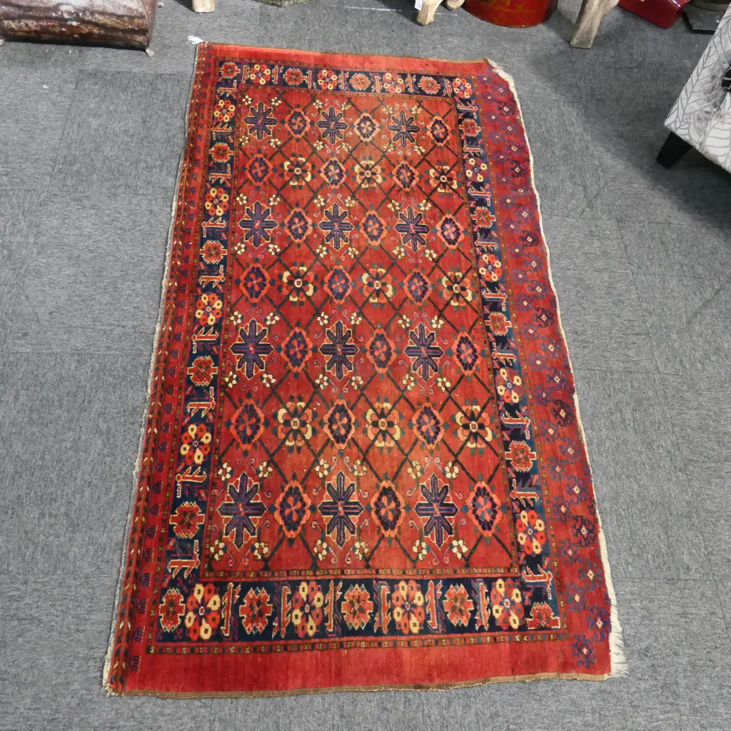HAND KNOTTED ALL WOOL RUG Image 1++