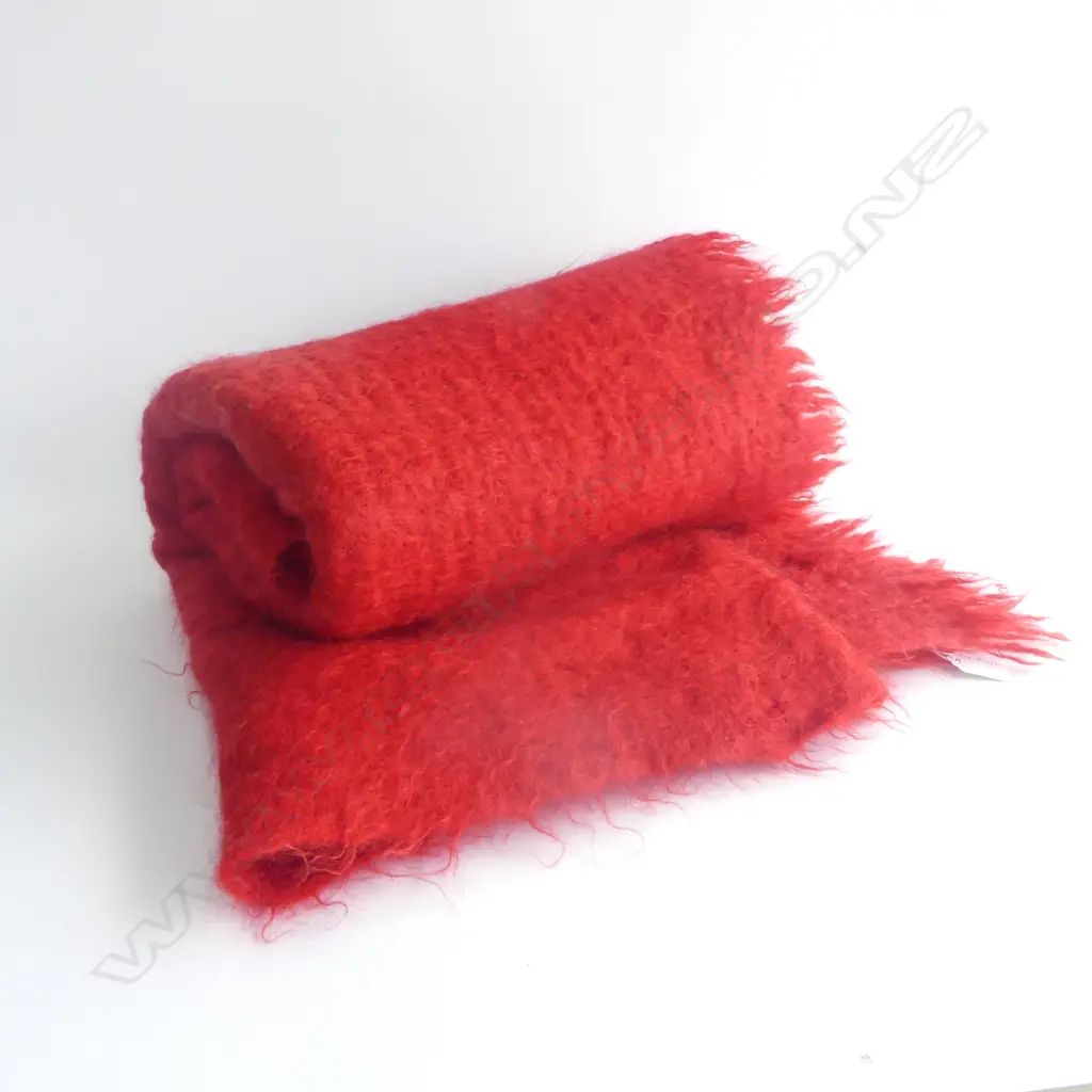WINDERMERE NZ MOHAIR BLANKET - RED Image 1++