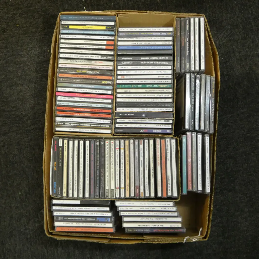 LOT ASST JAZZ CDS VARIOUS ARTISTS Provenance: Ex Collection Wellington Choy Image 1++