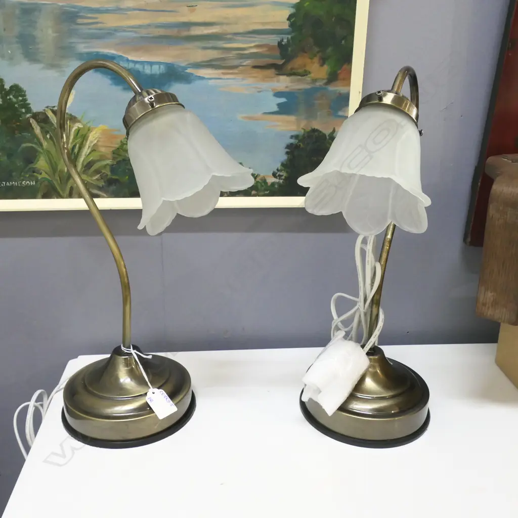 PR MODERN TABLE LAMPS  Image 1++