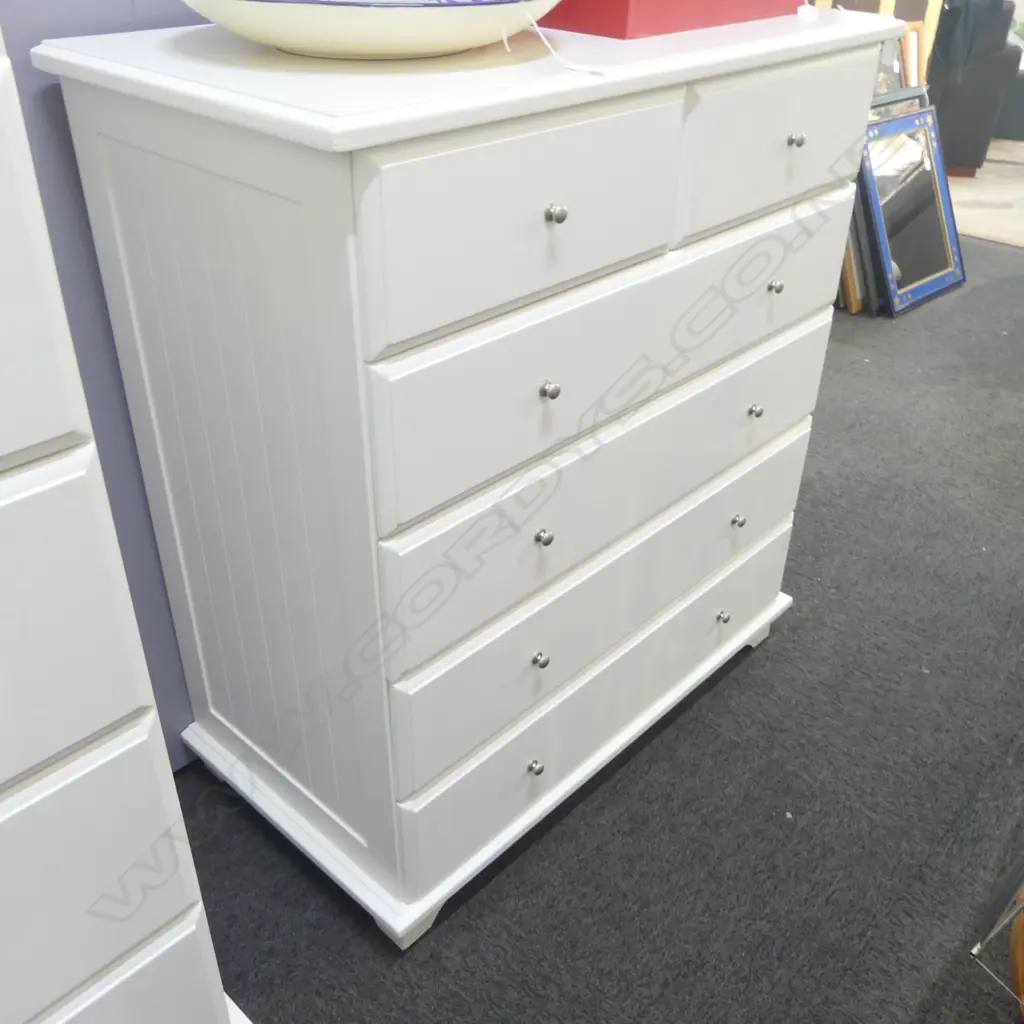 FREEDOM CHEST OF DRAWERS; PAINTED WHITE H.1060mm W.960mm D.505mm Image 1++