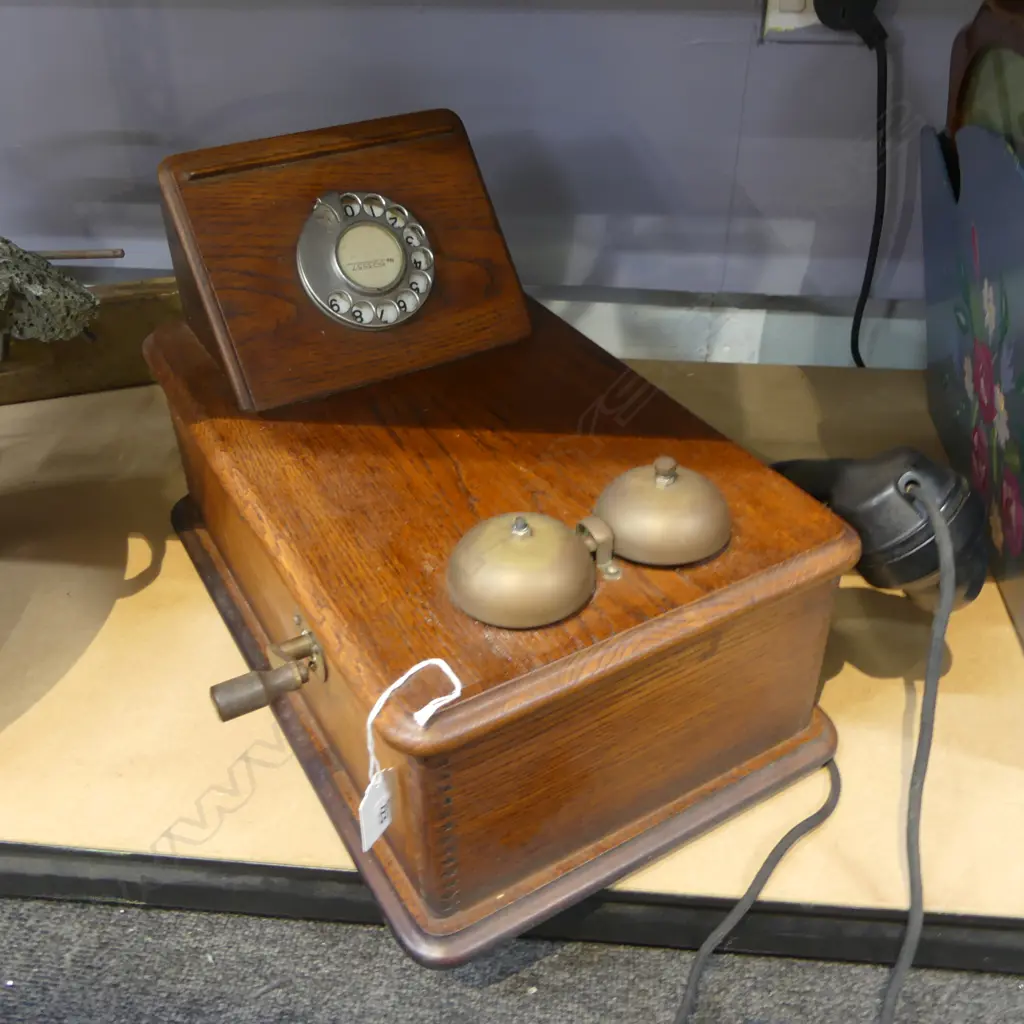 VINTAGE OAK WALL PHONE H.480mm Image 1++