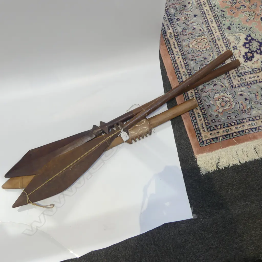 THREE SAMOAN CLUBS L.1020mm Image 1++