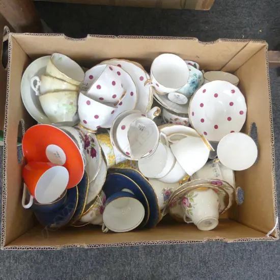 BOX LOT OF CSPS PART TEASET C/S ETC