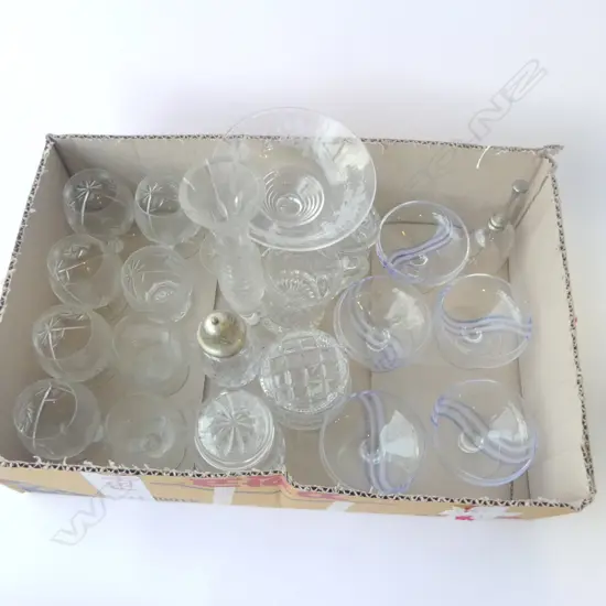 TRAY OF CRYSTAL COMPORT VASE BRANDY BALLOONS SUNDAES ETC