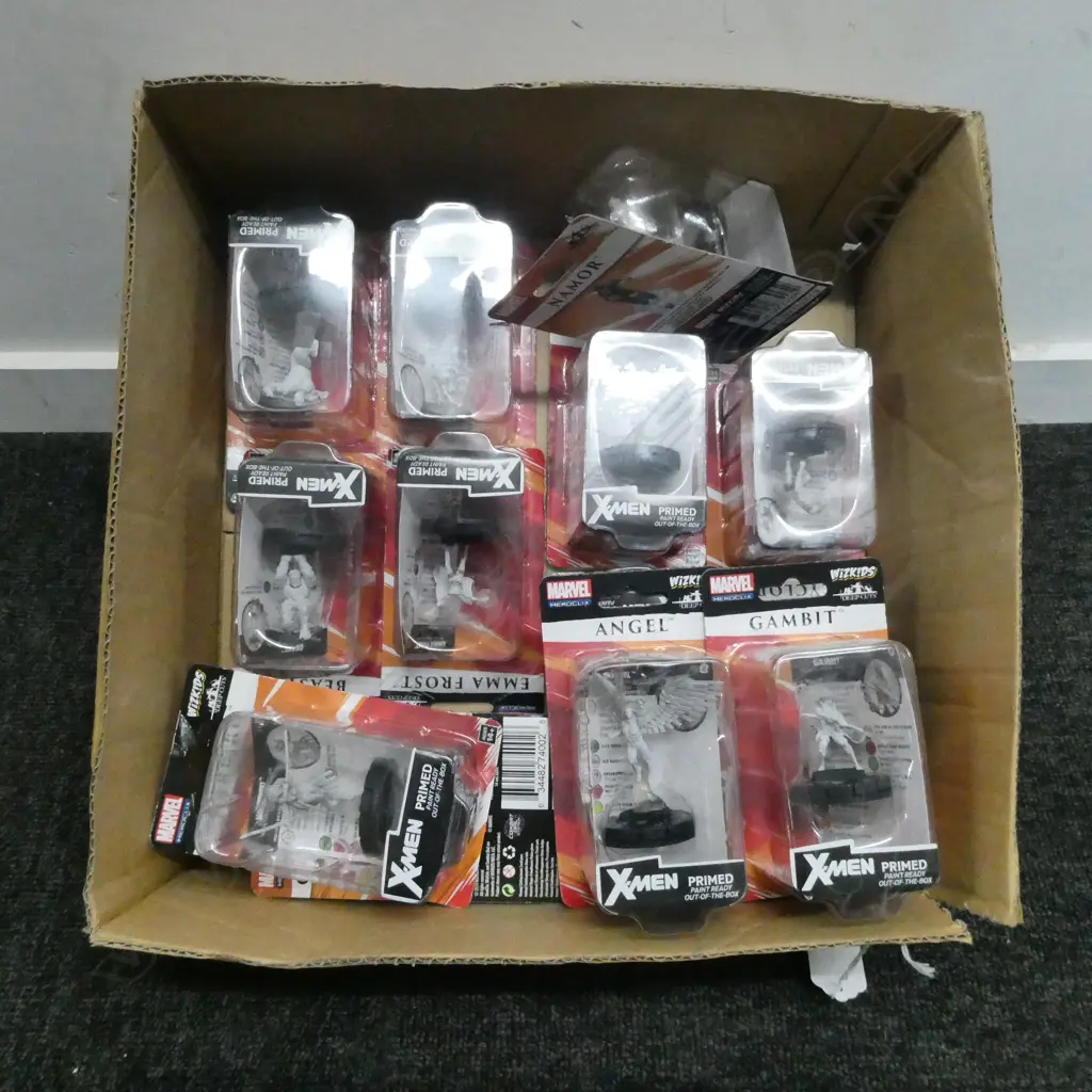 ASST. BOXED UNPAINTED MINIATURES Image 1++