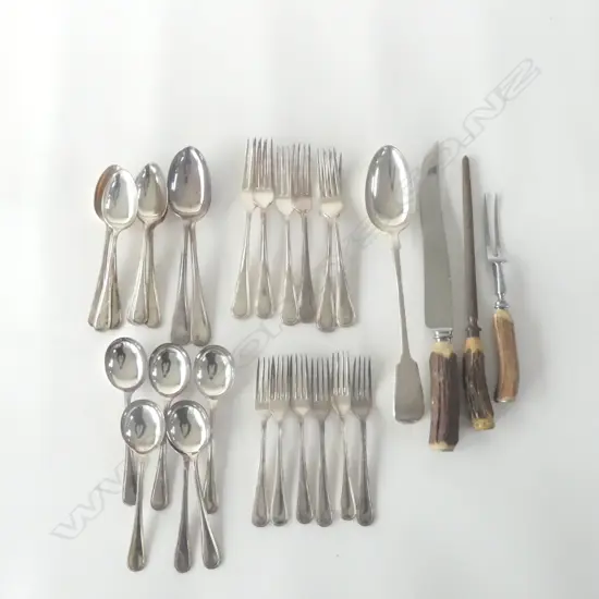 TRAY LOT STAG HORN HANDLED CARVING SET KNIFE  L360MM & EP CUTLERY