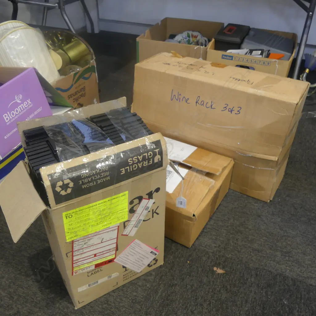 BLACK PLASTIC WINE RACK (IN 3 BOXES NOT ASSEMBLED) Image 1++