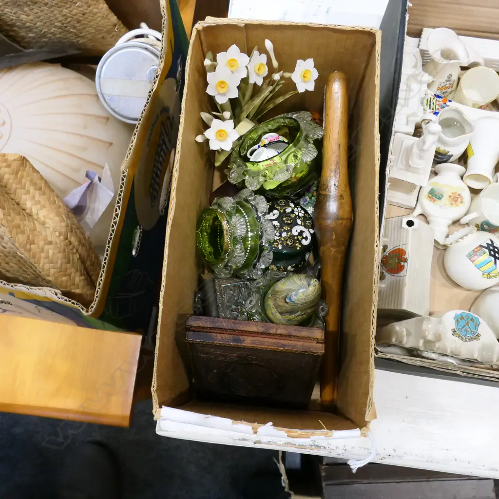 GLOVE STRETCHER, PURSE, DAGUERREOTYPE, ETC Image 1++