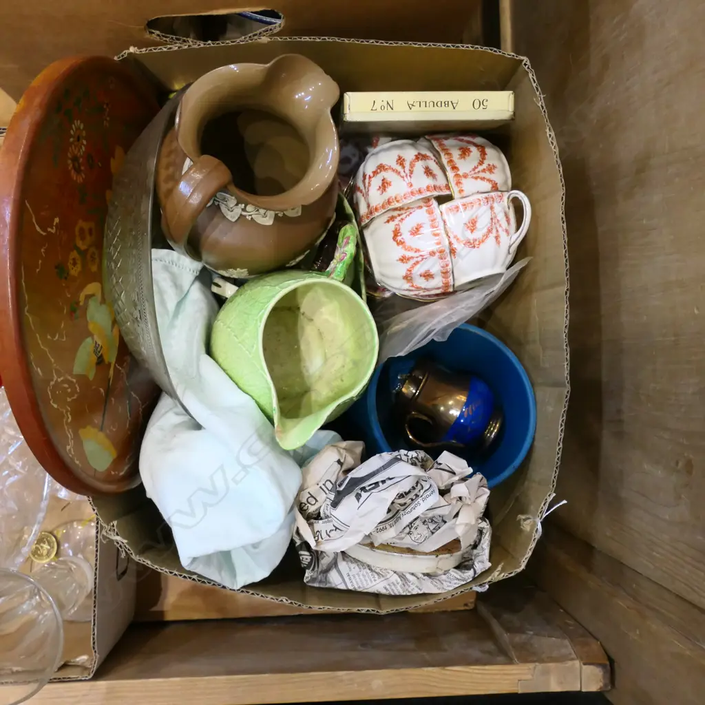 BOX OF ASST. CHINA  Image 1++