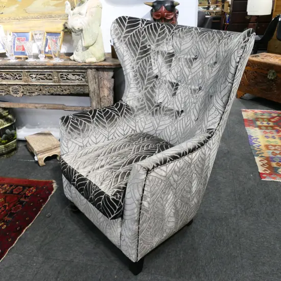 MODERN GREY VELVET ARMCHAIR