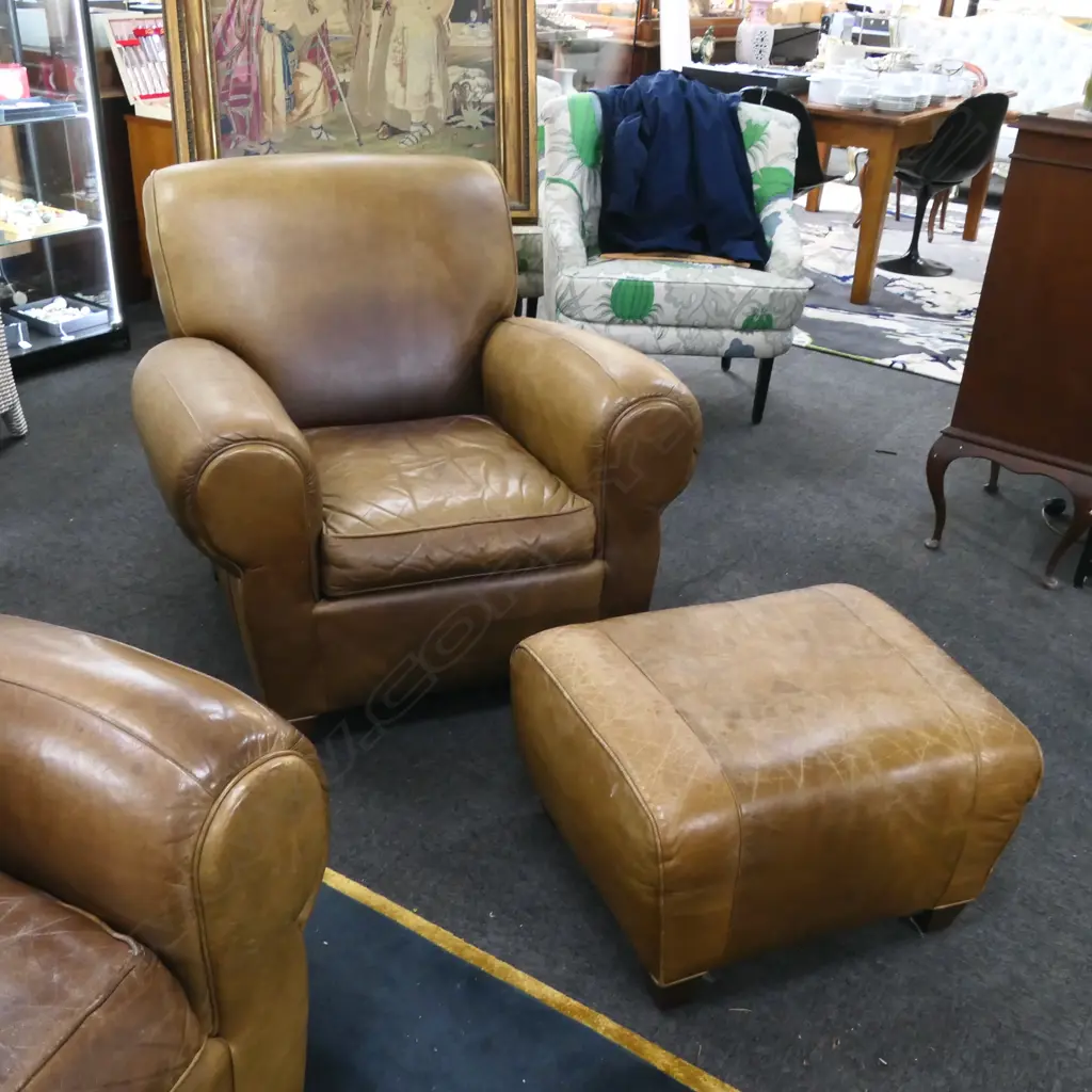QUALITY LEATHER ARMCHAIR & FOOTREST 630x520x380mm Image 1++