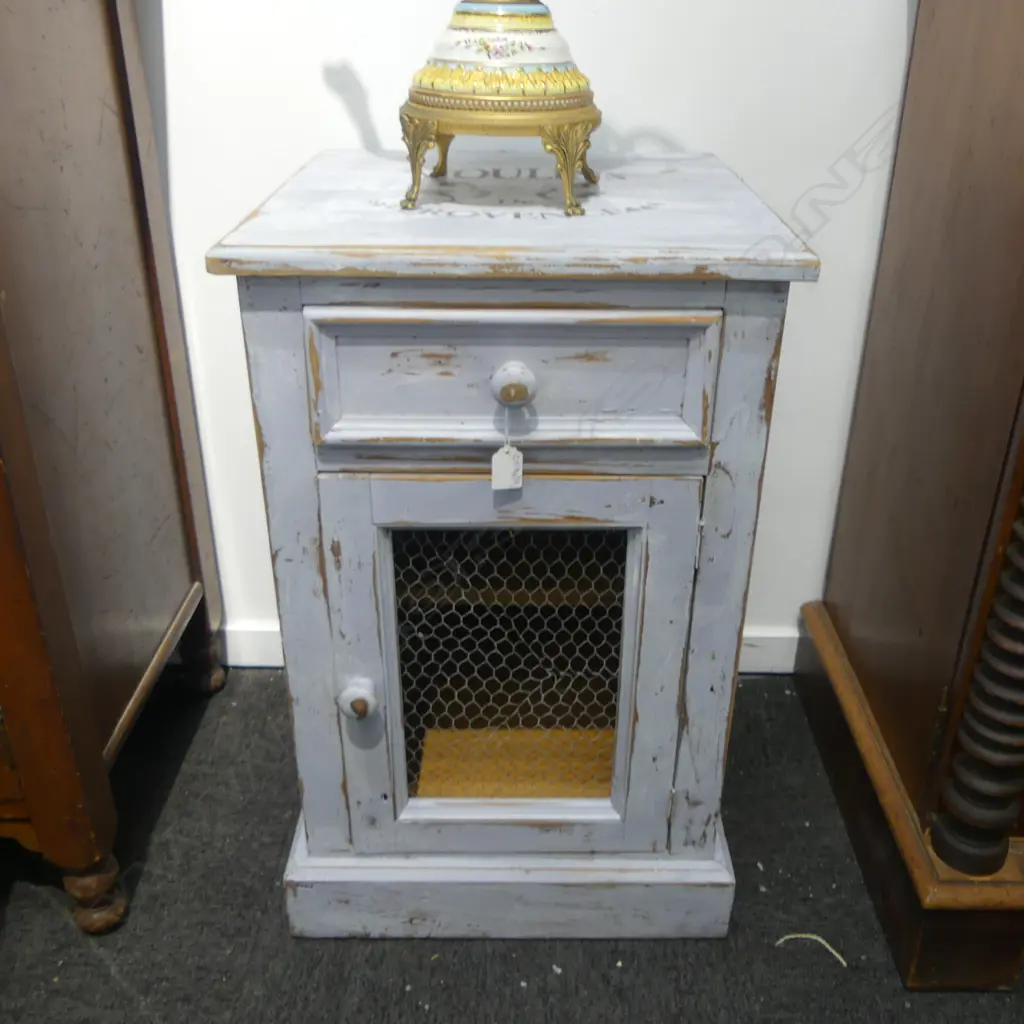 PAINTED CABINET 440x440x705mm Image 1++