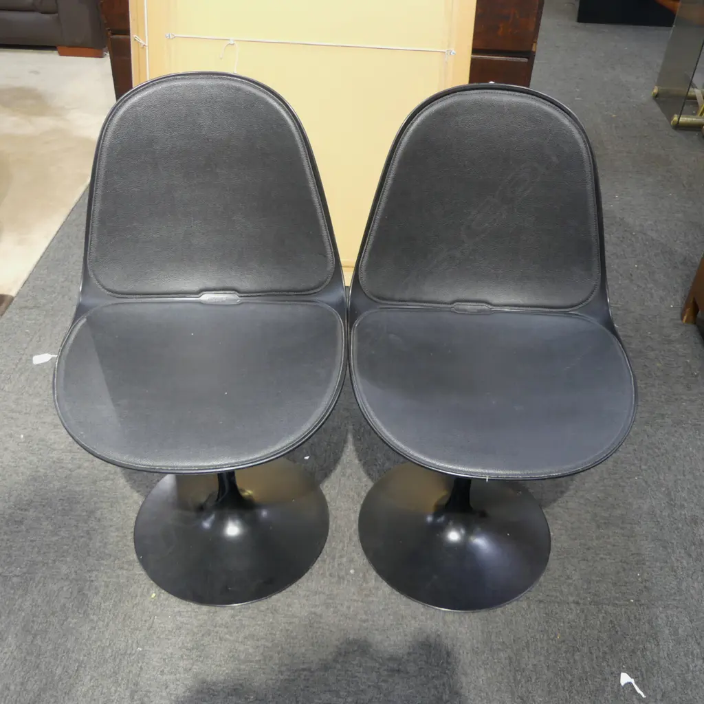 PR ITALIAN BONTEMPI CASA 'NICLA' SWIVEL CHAIRS Image 1++