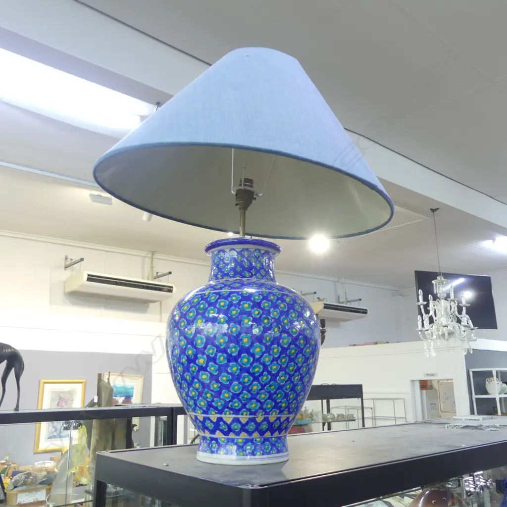 CERAMIC TABLE LAMP, PERSIAN PATTERN H460MM Image 1++