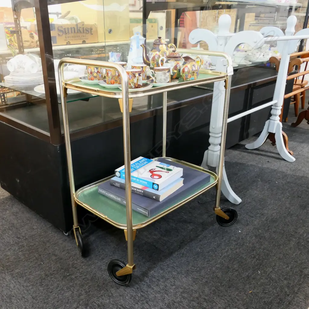VINTAGE DRINKS TROLLEY 560x375x790mm Image 1++