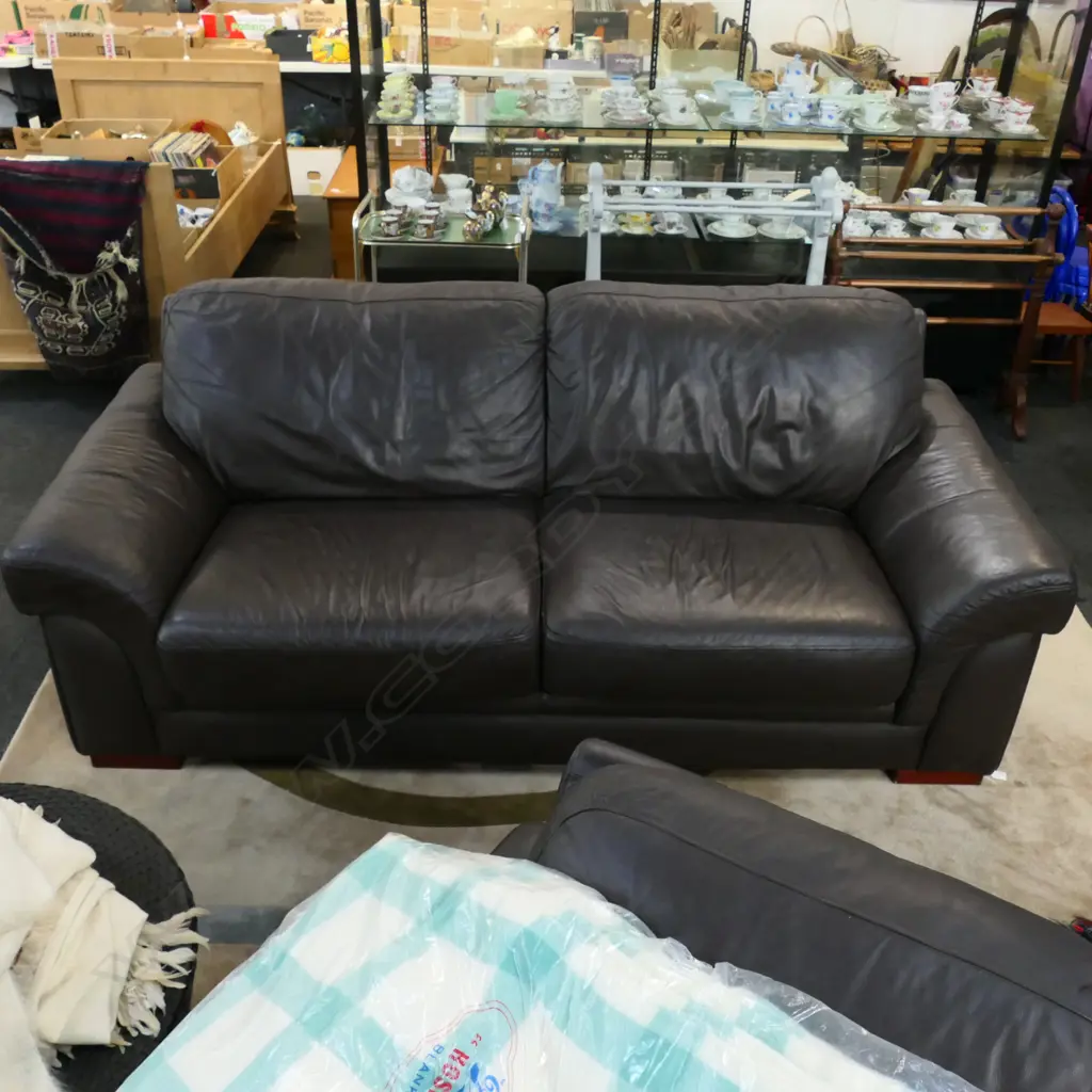 TOLEDO 3 SEATER LEATHER SOFA 2150x900x850mm Image 1++