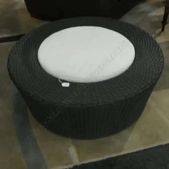 MODERN OTTOMAN 890mm dia