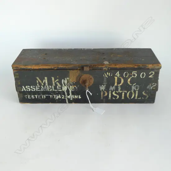 VINTAGE ARMORY BOX CRATE 'PISTOLS', L.450 x 140mm