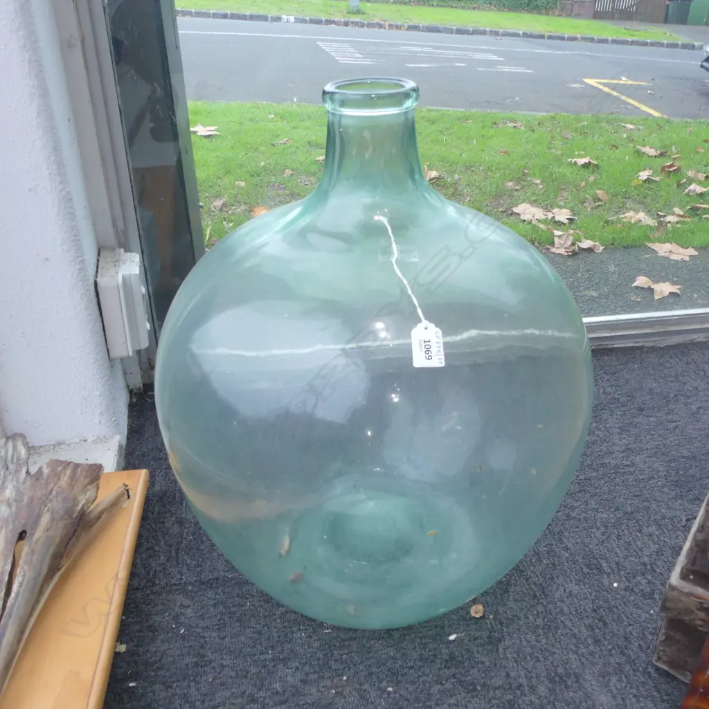 LARGE GLASS CARBOY BOTTLE H570MM Image 1++