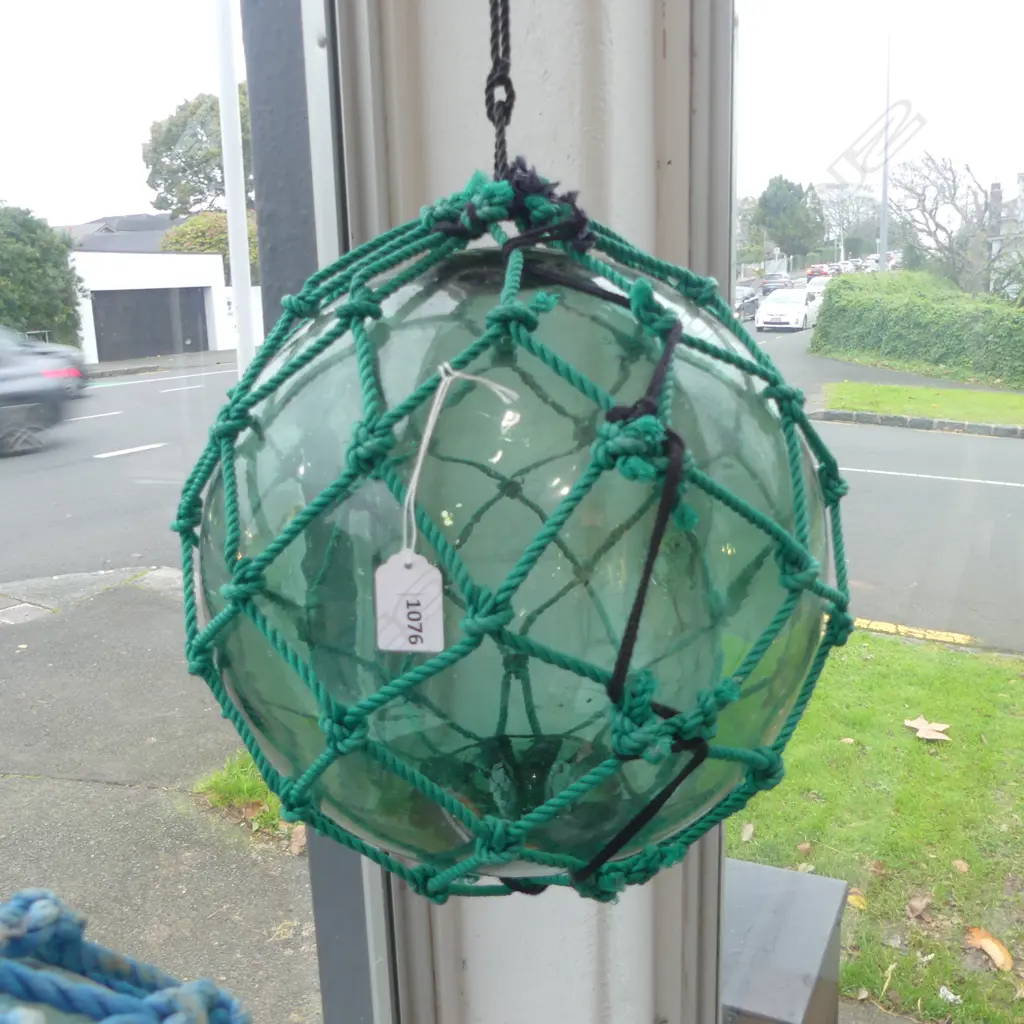 GREEN FISHING FLOAT Image 1++