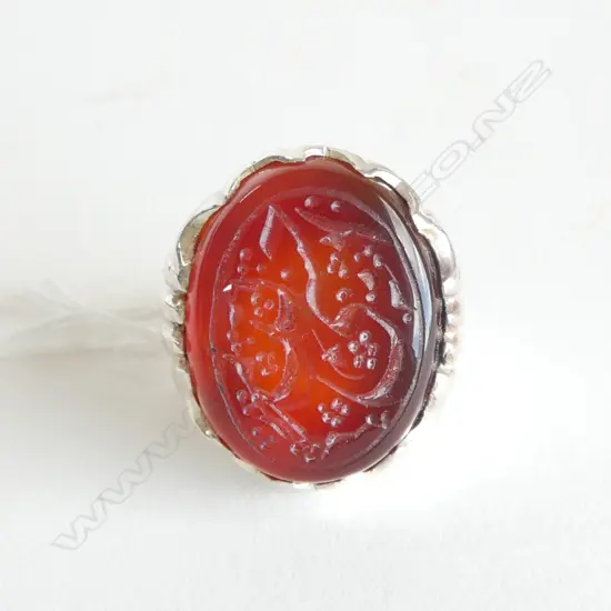MIDDLE EASTERN 925 CARVED AGATE RING 24.7gms SIZE S