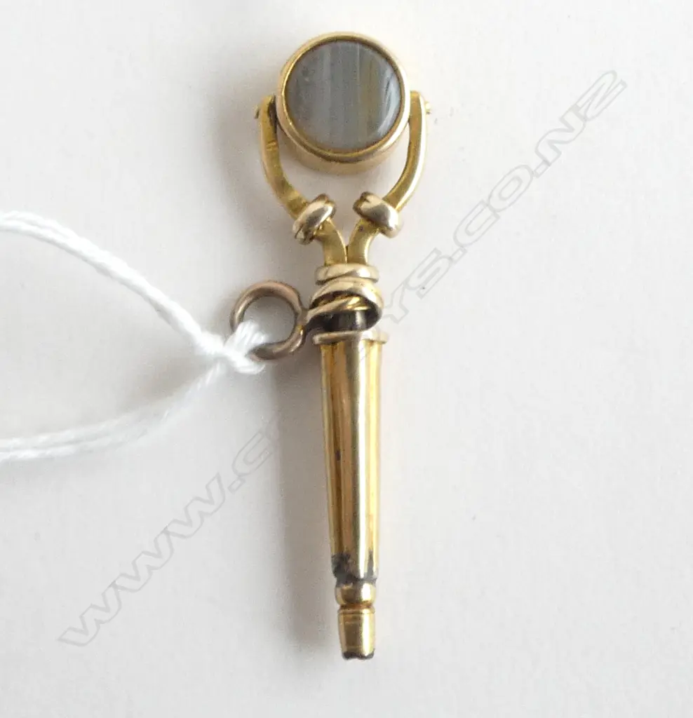 Victorian GOLD WATCH KEY FOB with SWIVEL END bloodstone panel crested Image 1++