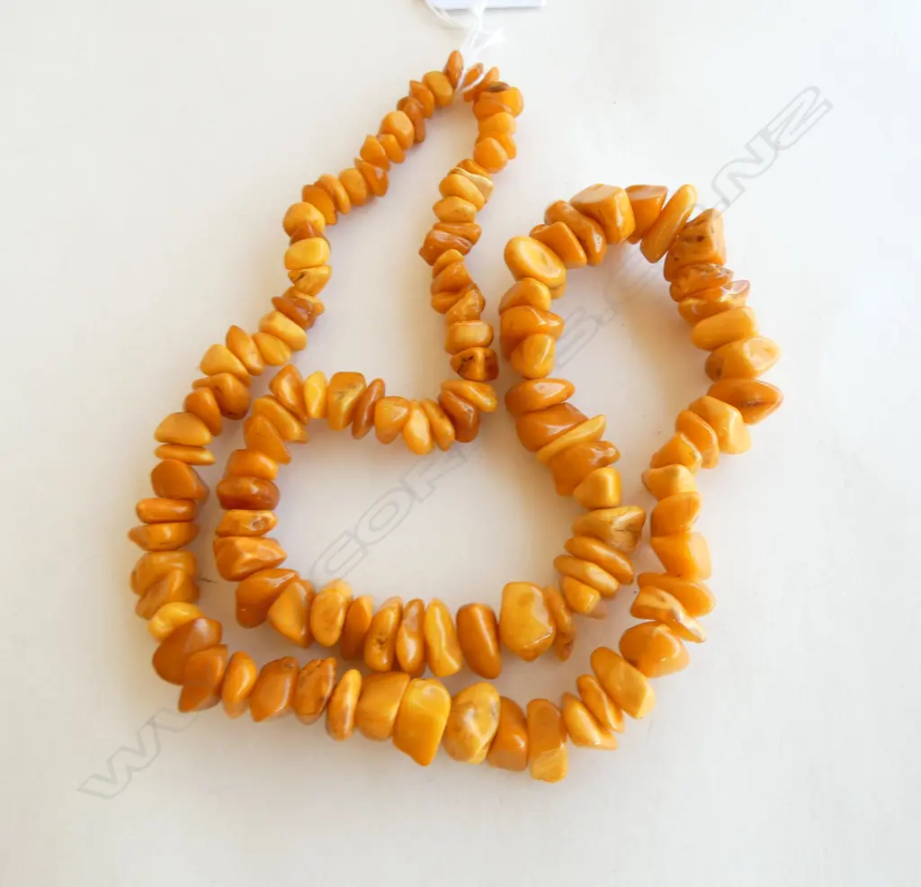 LONG BUTTERSCOTCH AMBER CHIP NECKLACE L.640mm Image 1++