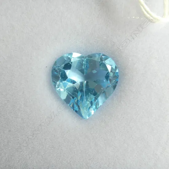 HEART CUT BLUE TOPAZ, 5.23ct, AIG REPORT