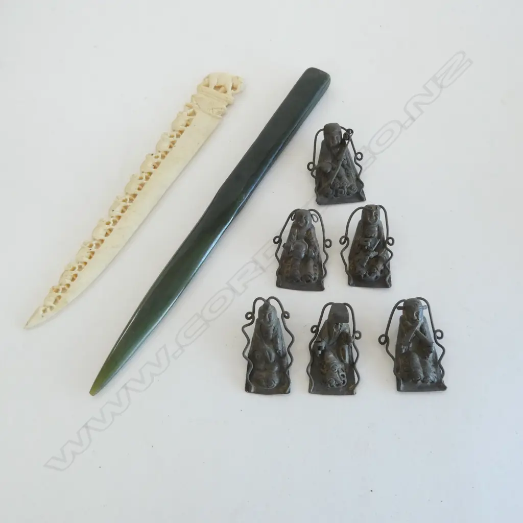 IVORY PAPER KNIFE L.160mm, JADE BLADE L.185mm, 6 ORIENTAL SILVER? FIGURES H.340mm Image 1++
