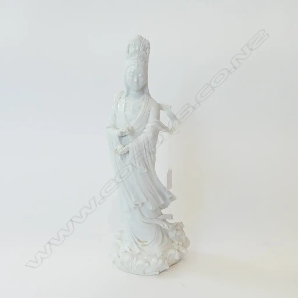 GUAN YIN STATUE H.390mm Image 1++