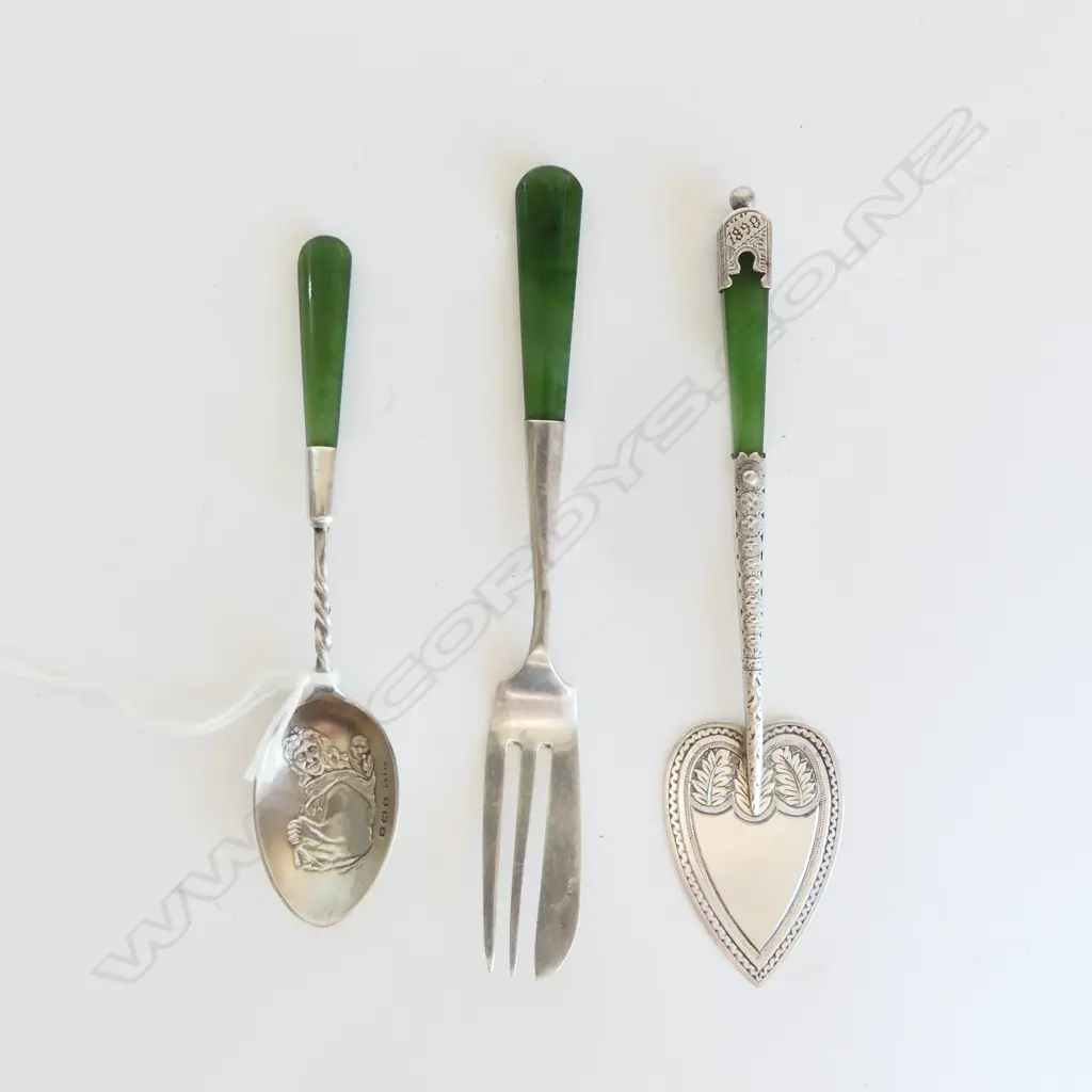3 STG SILVER & GREENSTONE CUTLERY; W. SLANEY NZ 1898 L.135mm, FORK, TEASPOON w. MAORI WOMAN Image 1++