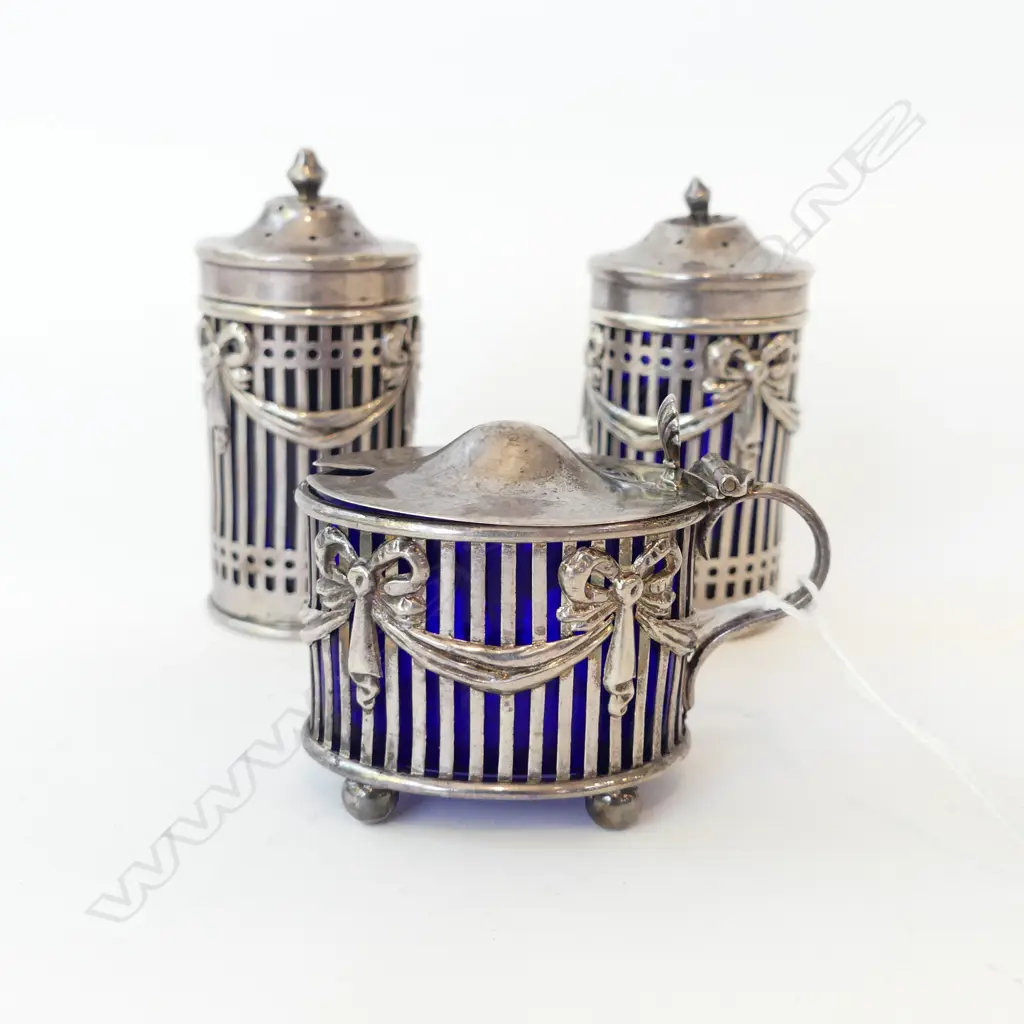 STERLING SILVER BLUE LINED 3 PIECE CRUET SET, 1895, WITH SWAGS & FESTOONS, RETICULATED, 108gms Image 1++