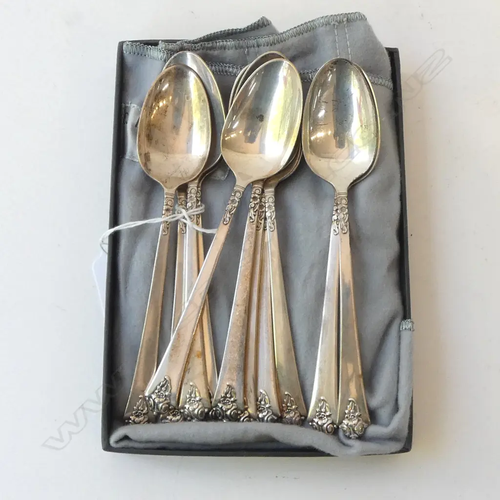 12 'ROYAL CREST' STERLING SILVER TEASPOONS, 369gms Image 1++