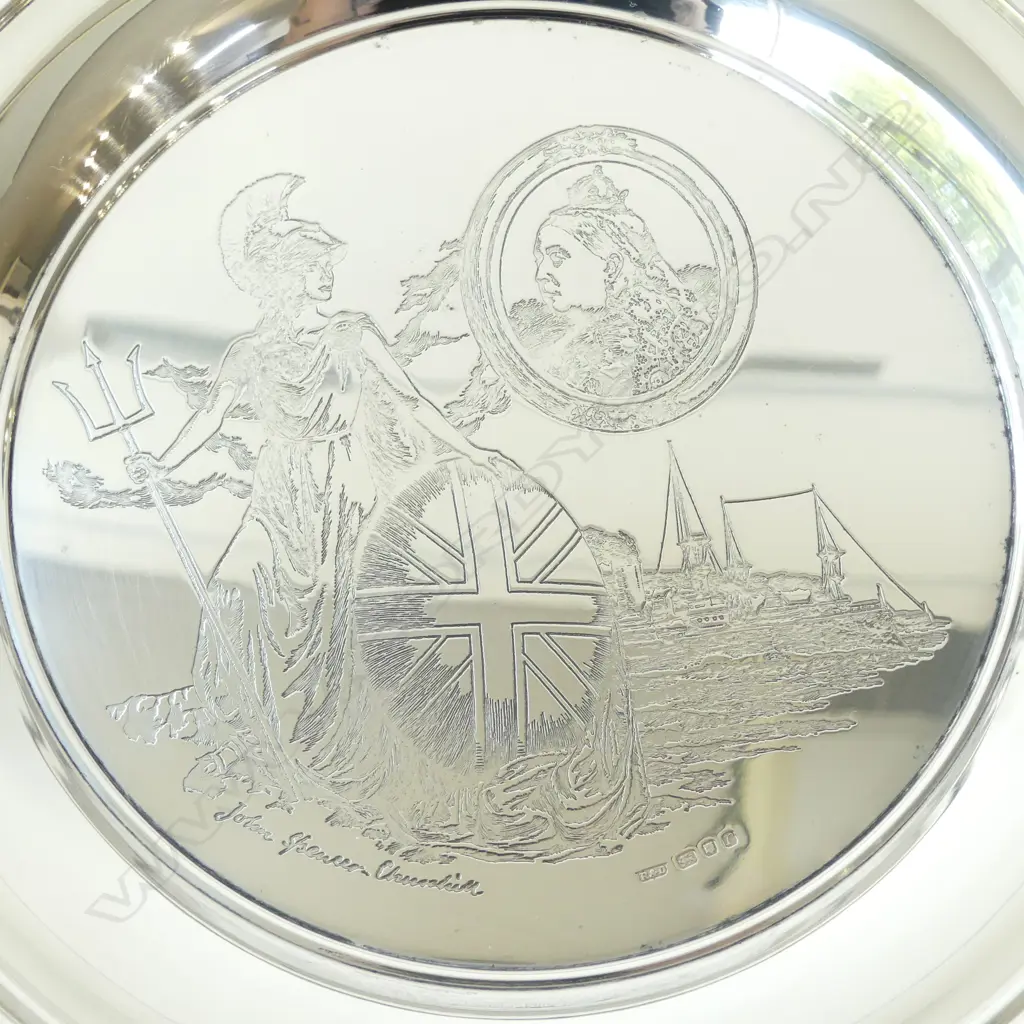 STG STERLING COMMEMORATIVE PLATE QUEEN VICTORIA 1972 190mm dia  214grms, CASED Image 1++