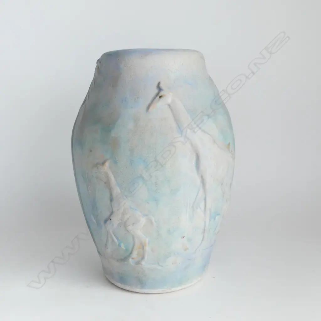 LGE DENBY WARE POTTERY GIRAFFE VASE; DESIGNED BY DONALD GILBERT, SMALL CHIP H.310mm Image 1++