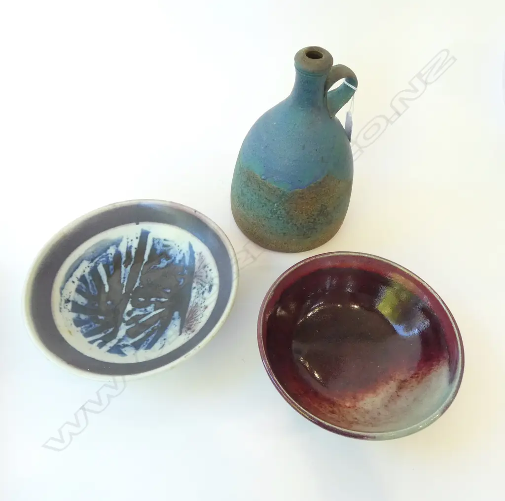 2 STUDIO POTTERY BOWLS 240mm dia + VASE H.235mm Image 1++