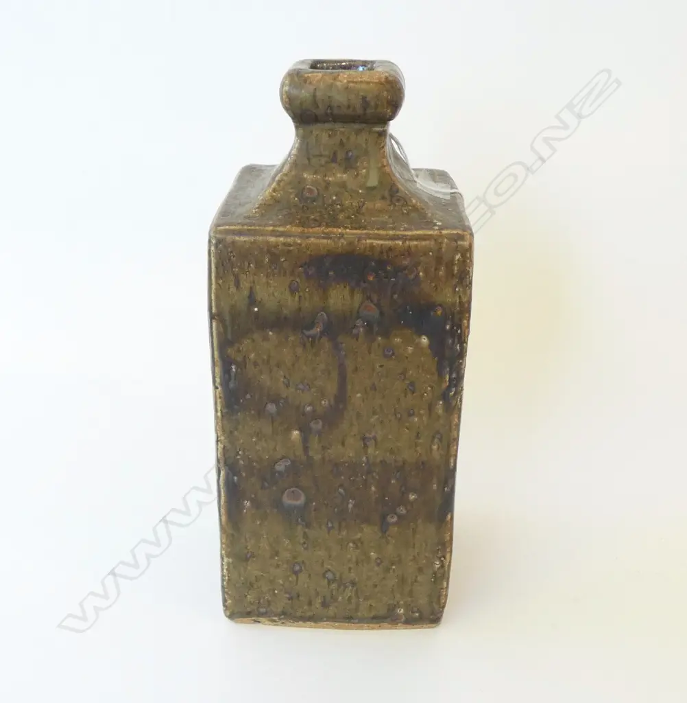 DON THORNLEY (1936-89) BOTTLE VASE; CHIP ON EDGE, H.300mm Image 1++