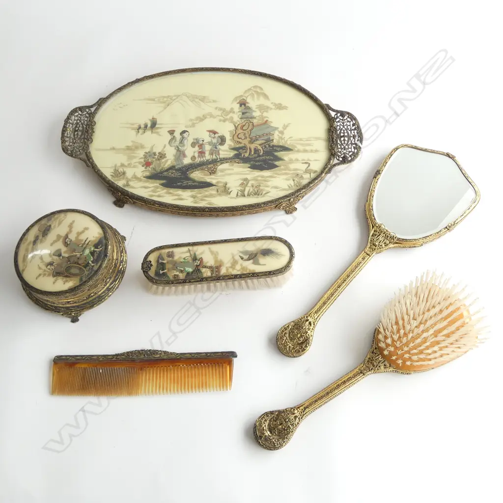 VINTAGE ORIENTAL GILT FILIGREE 6pce VANITY SET L.375mm Image 1++