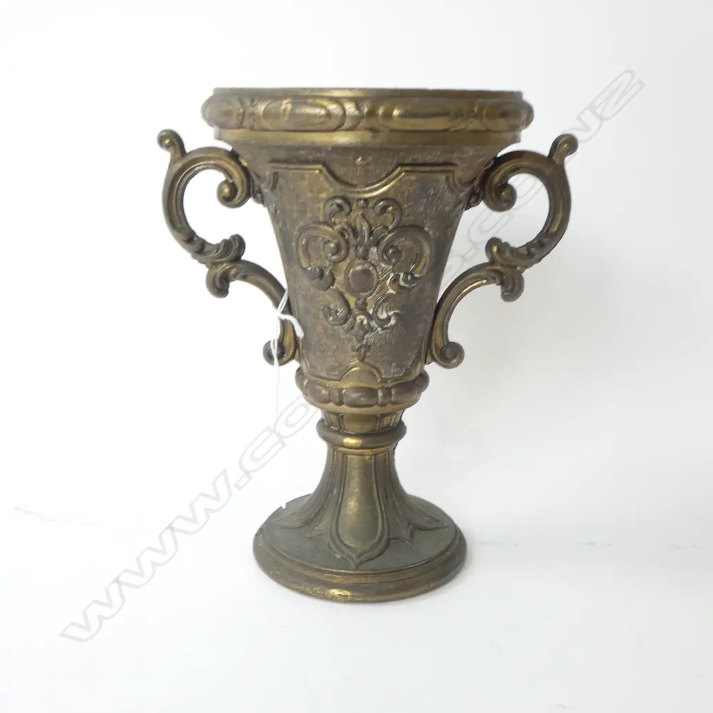 GILDED METAL CUP H.230mm Image 1++