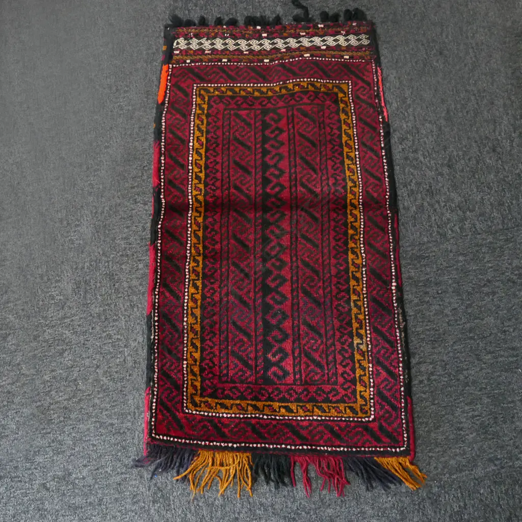 LG PERSIAN PILLOW, 1030 x 550mm Image 1++