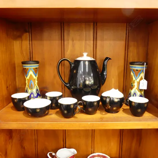 AYNSLEY PART TEA SET, ALFRED MEAKIN PART TEA SET & 2 'PRINCESS HOLLAND' VASES H.160mm