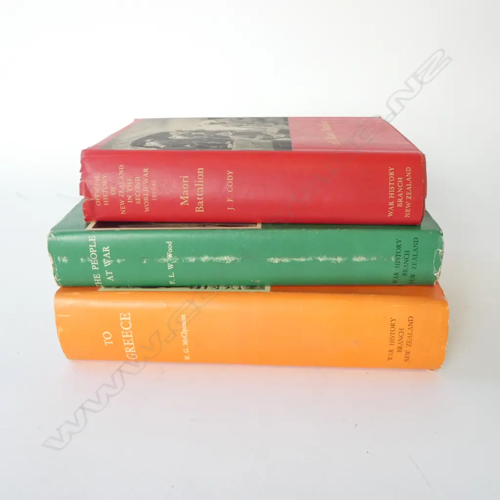 3 BOOKS; OFFICIAL HISTORY OF NZ IN THE SECOND WORLD WAR; 28 MAORI BATTALION, TO GREECE & NZ PEOPLE AT WAR Image 1++