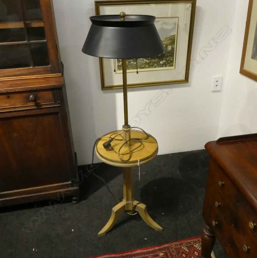 TOLEWARE AMERICAN FLOOR STANDING LAMP WITH TRAY (BRASS GALLERY) to pedestal base. Black metal shade. H.1180mm Image 1++