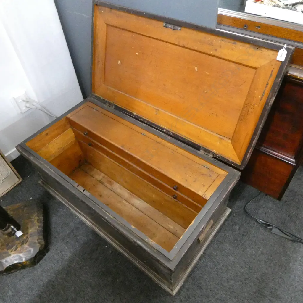 COLONIAL KAURI CABINET MAKERS FITTED TOOL CHEST 950x480x450mm Image 1++