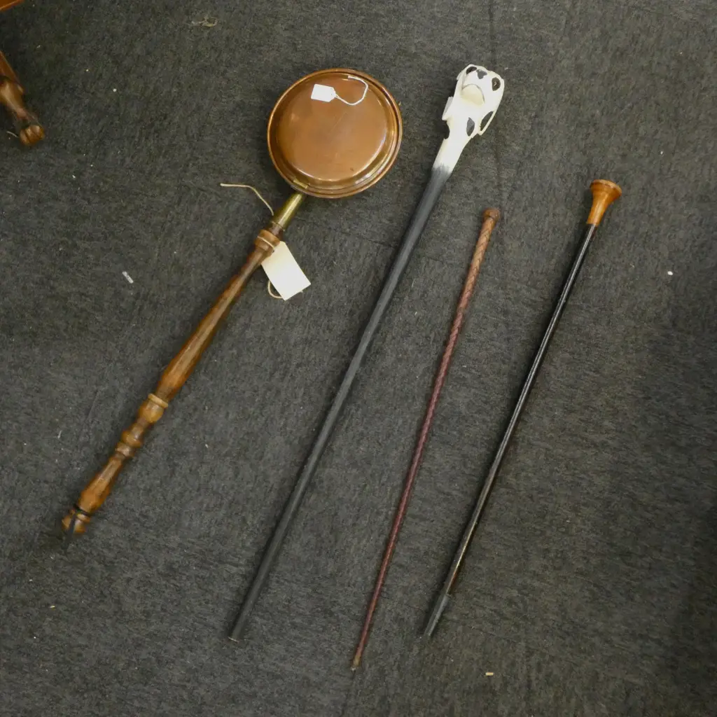 BED WARMER, LEATHER WHIP, 2 WALKING STICKS L.930mm Image 1++