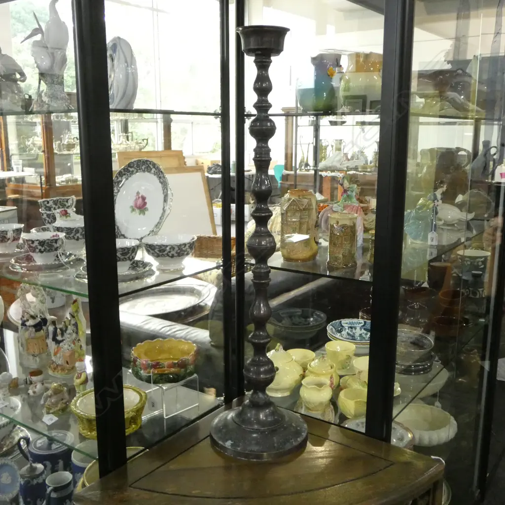 TALL METAL CANDLESTICK H.815mm Image 1++