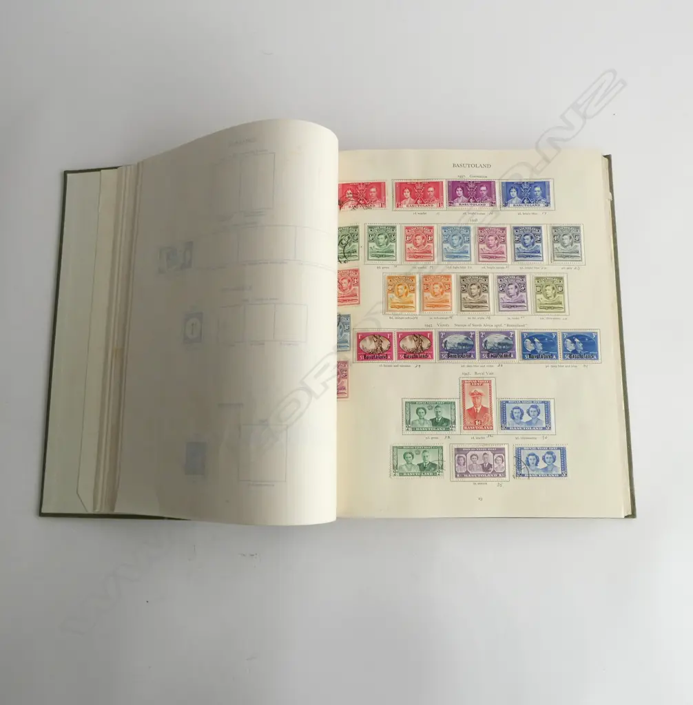 KING GEORGE VI STAMP ALBUM WITH FAIRLY COMPLETE COLLECTION OF STAMPS Image 1++
