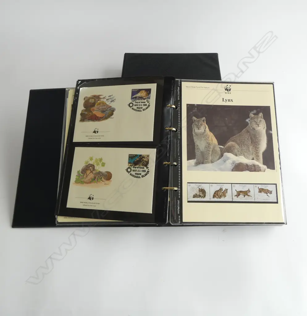 WWF World Wildlife Fund mainly 1980's STAMP COLLECTION in WWF album in sleave  Image 1++
